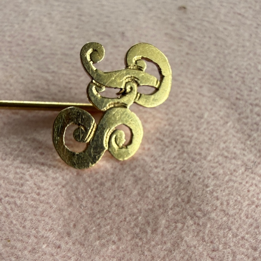 Vintage 14k Gold Pin - Picture 6 of 9